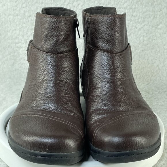 Clarks Booties Womens US Sz 7M Brown 15807 Leather Ankle Zipper Soft Cushion - Picture 2 of 9